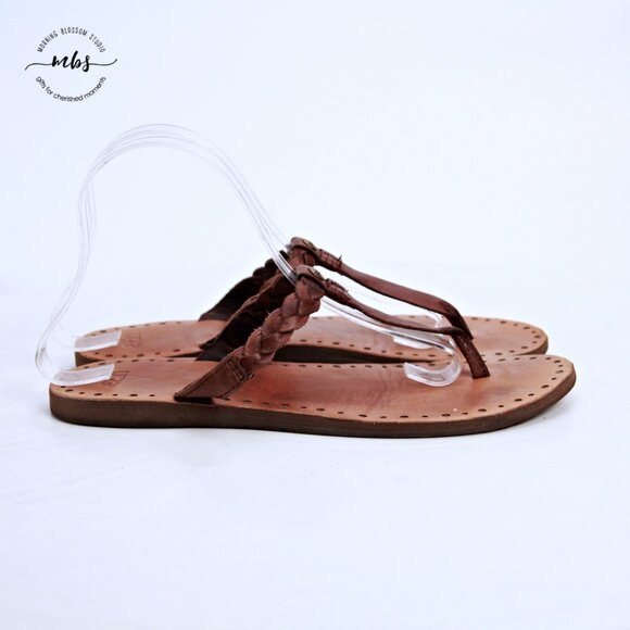 UGG Bria Leather Braided Thong Flip Flop Sandals Brown Women US 9 EU 40 - Picture 1 of 13